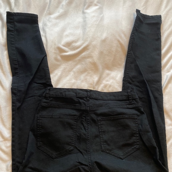 H&M black skinny jeans - Picture 2 of 3